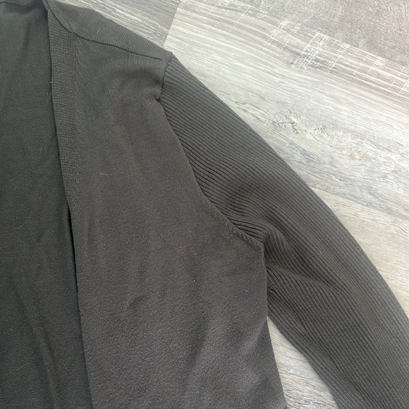 COTTON EMPORIUM Simi Ribbed Sleeve Duster Cardigan Olive size M - Picture 4 of 4